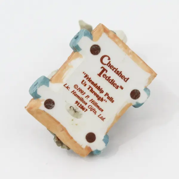 1993 Enesco Cherished Teddies Friendship Pulls Us Through MPN 912867 Priscilla