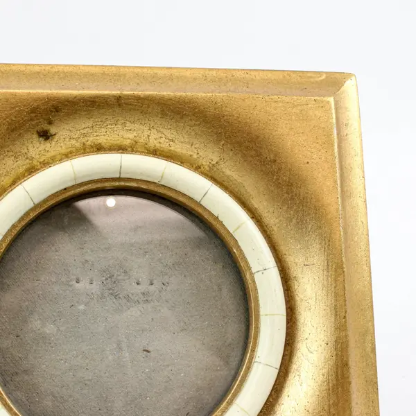 Vintage Terragraphics 8x8 Square Frame Gold Leaf White Border Circular Opening