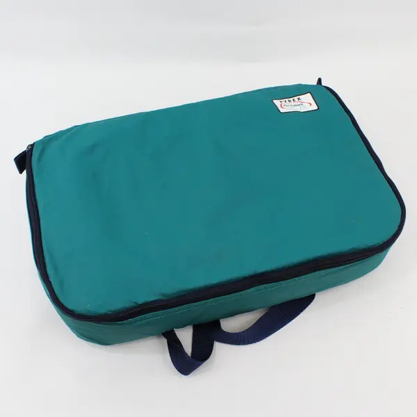 Pyrex 233-S 3 Qt Clear Glass Casserole Dish Plastic Lid Carrying Bag