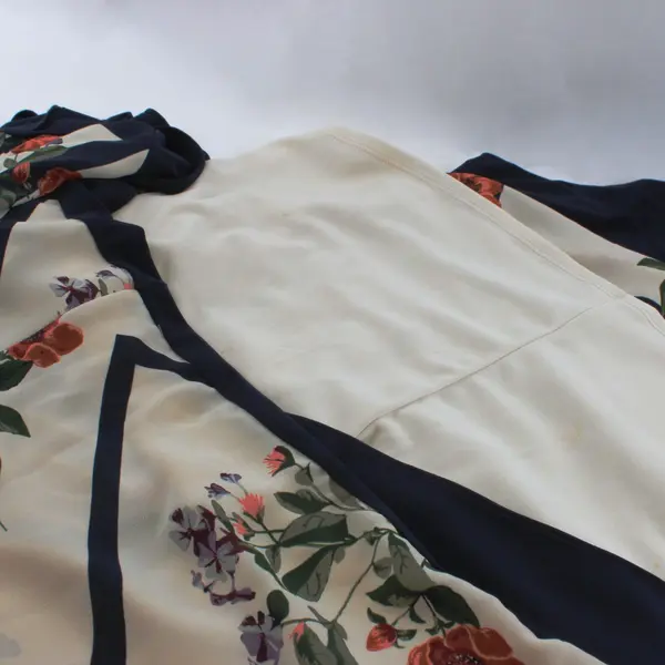 Le Chateau Wmns M Navy Ivory Floral Keyhole Sleeveless A-Line Midi FLAW