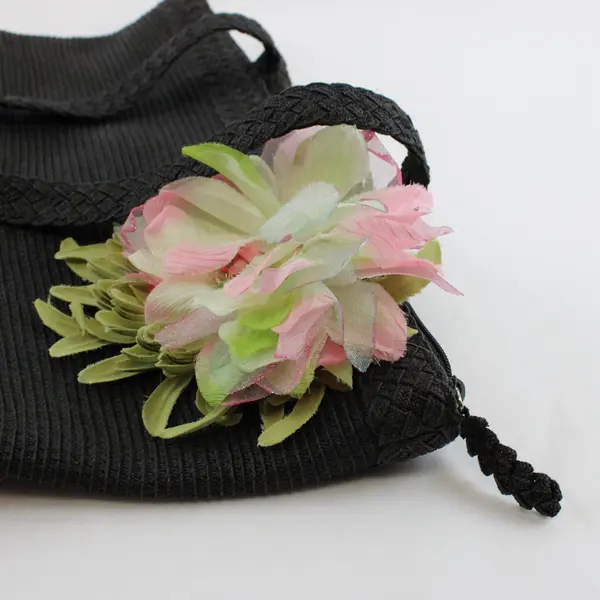 Liz Claiborne Black Woven Paper Straw Tote Bag 15" Flower Accent FLAWED