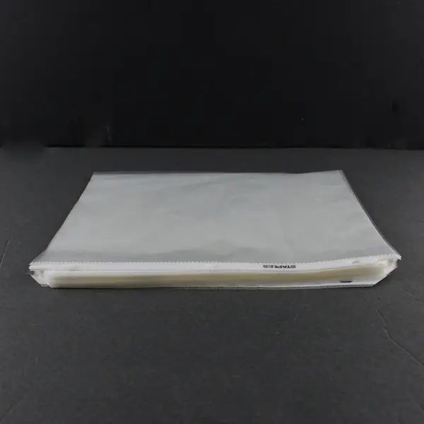 Lot of 25 Staples Clear Trading Card Protector Sleeves Pages