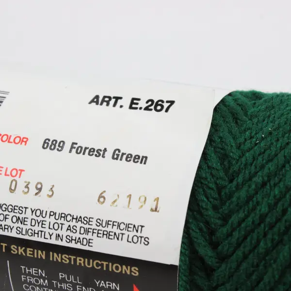Lot of 3 Green Yarn Skeins Knitting Crochet Crafts Fiber Arts Red Heart