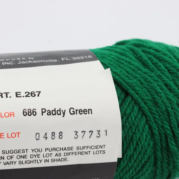 Lot of 3 Green Yarn Skeins Knitting Crochet Crafts Fiber Arts Red Heart