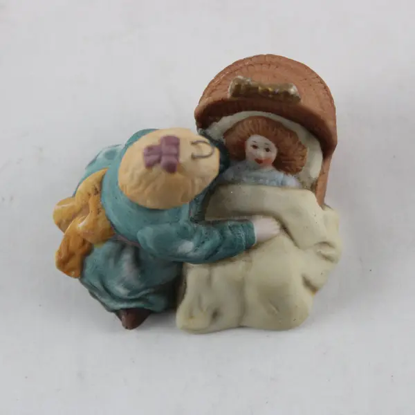 Schmid 'Mother Putting Daughter To Sleep' Vintage Ornament
