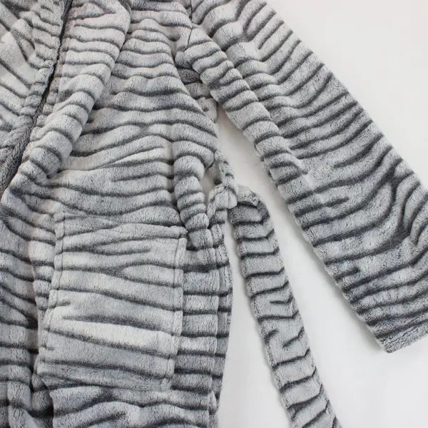 Soft & Cuddly Gray Tiger Striped Women's Robe S/M Lounge