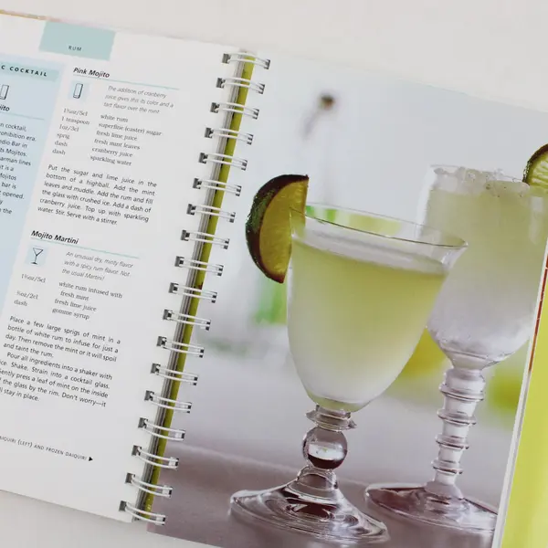 VTG Complete Home Bartender's Guide by Salvatore Calabrese 2002 Spiral Bound HC