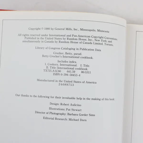 Vintage Betty Crocker's International Cookbook 1980 Hardcover Good