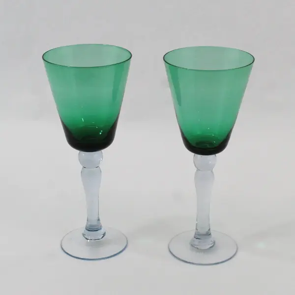 Set of 2 Emerald Green Tapered Wine Glasses Clear Stems Vintage