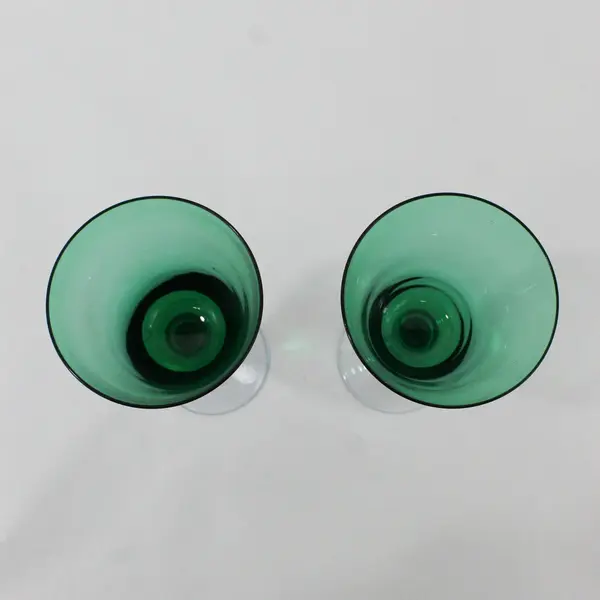 Set of 2 Emerald Green Tapered Wine Glasses Clear Stems Vintage