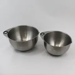 Set of 2 Pampered Chef Stainless Steel Mixing Bowls 4L And 6L
