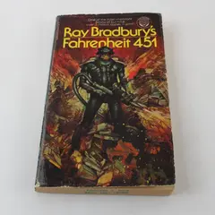 Ray Bradbury Fahrenheit 451 Paperback Novel Del Rey Ballantine ISBN 0345292340