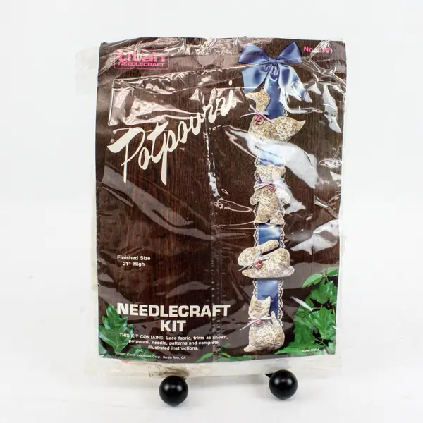 Titan Potpourri Needlecraft Kit 1351 Embroidery Craft Kit