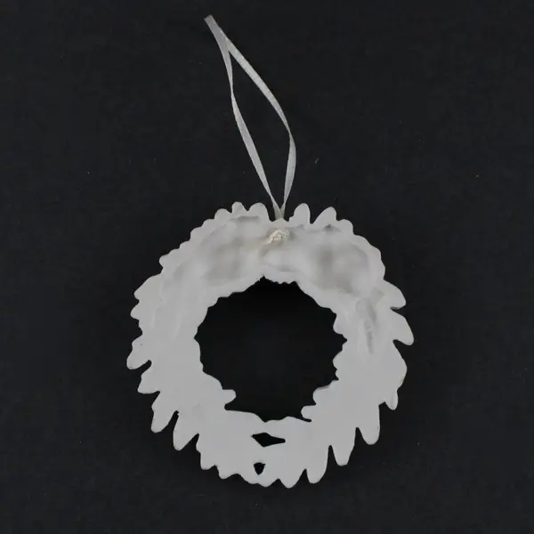 Margaret Furlong 1996 Oak & Acorn Wreath Christmas Ornament Boxed 3"