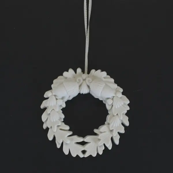 Margaret Furlong 1996 Oak & Acorn Wreath Christmas Ornament Boxed 3"