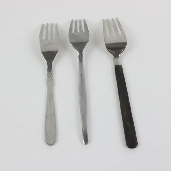 Set of 3 Various Mismatched Stainless Salad Forks Reed & Barton, Retroneu