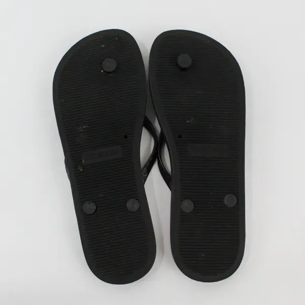 Joe Boxer Women's Dark Gray Flip Flop Sandals Size 7-8 Pre-Owned