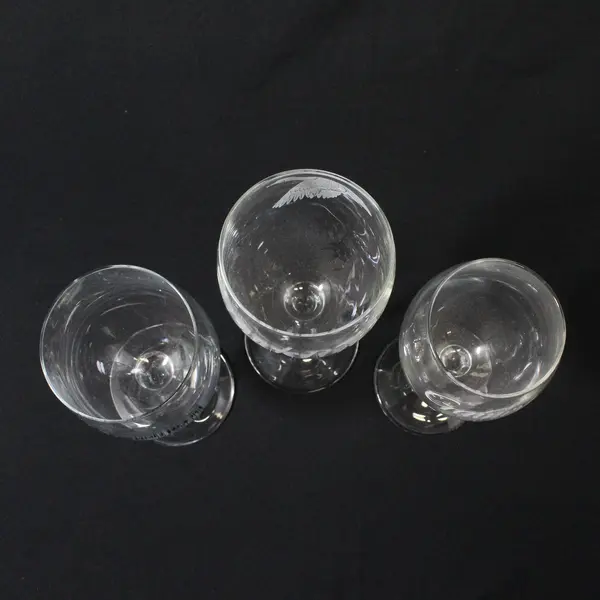 Lot of 3 Stemmed Wine Glasses Duck Pond, The Tasting Room, Gainey Vineyard
