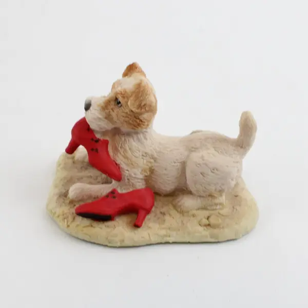 1989 Schmid R.F.D. America Lowell Davis Seein' Red Figurine 1.75"