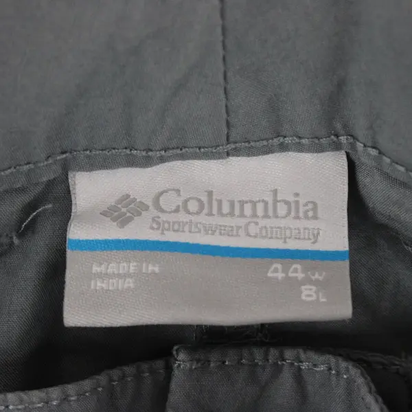 Columbia Women's Gray Cargo Shorts 44W Plus Size Multi-Pocket