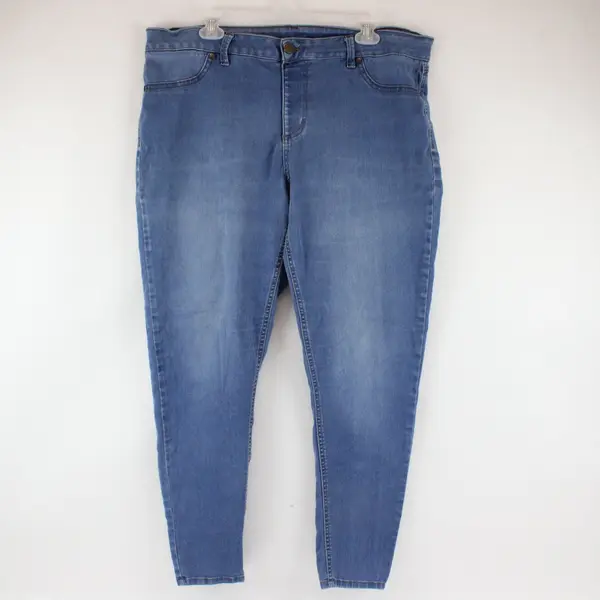 Unbranded Women's Medium Wash Blue Denim Skinny Leg Jeans Plus 20W