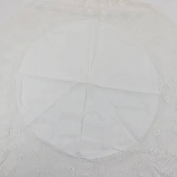 Vintage Woman & Cherubs Round White Lace Tablecloth 33 Inch FLAWED