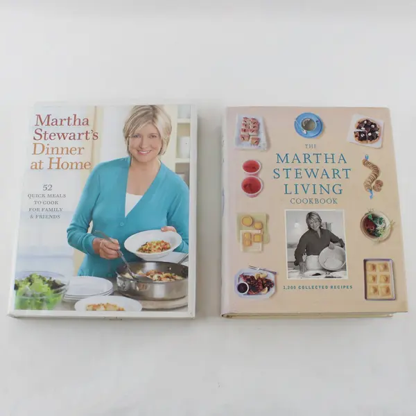 Martha Stewart Dinner at Home 52 Quick Meals Hardcover 2009 + Living Cookbook