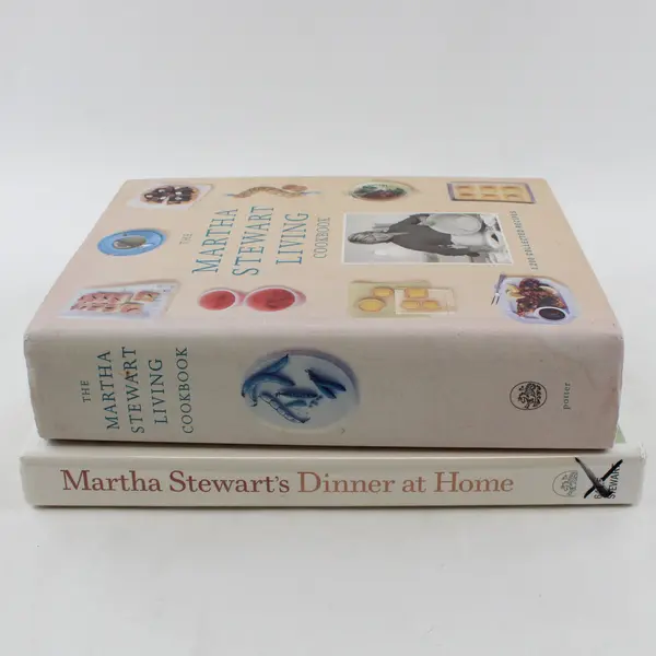 Martha Stewart Dinner at Home 52 Quick Meals Hardcover 2009 + Living Cookbook