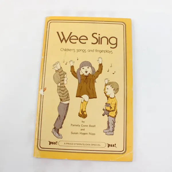 Lot of 2 Wee Sing Children's Songs/Fingerplays Songbooks Pamela Beall Susan Nipp