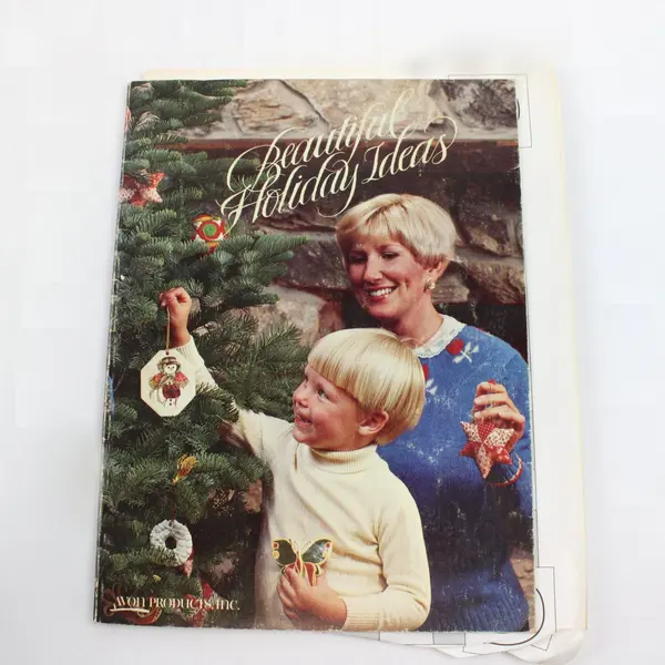 Lot 3 Avon The Best Winter Fun Guide/Folk Art Christmas 1994/Beautiful Holiday