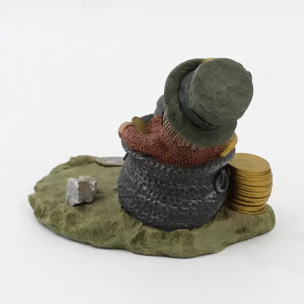 1995 Finnians Guardians of the Blarney Stone Leprechaun Sitting In Pot Of Gold