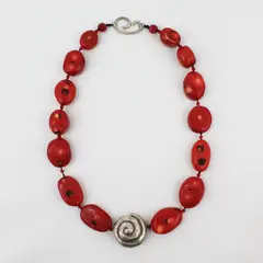 Vintage Carved Red Coral-Style Silver-Tone Shell Necklace 23in