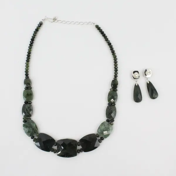 Green Nephrite Jade 925 Sterling Silver Beaded Necklace Earrings Set