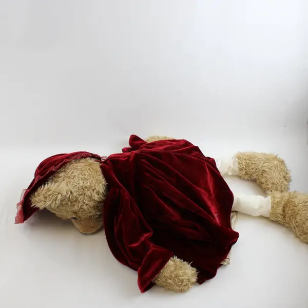 SUP#715276 JC Penney Golden Bear Victorian Holiday Teddy Bear Plush 26.75"
