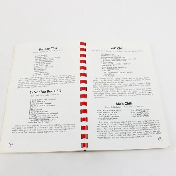 Chili Lovers Cookbook by Mildred Fischer Chili Recipes ISBN 9780914846062