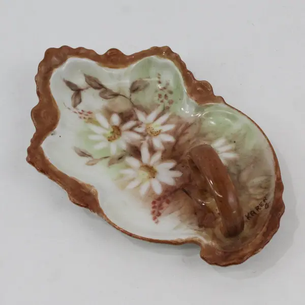 Signed Karen Ceramic Floral Daisy Trinket Dish with Handle