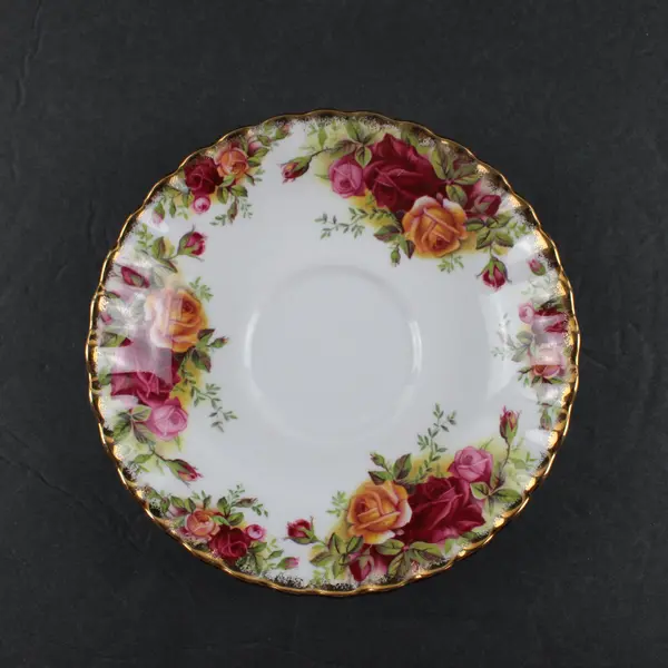 Vintage Royal Albert Old Country Roses Bone China Tea Cup and Saucer