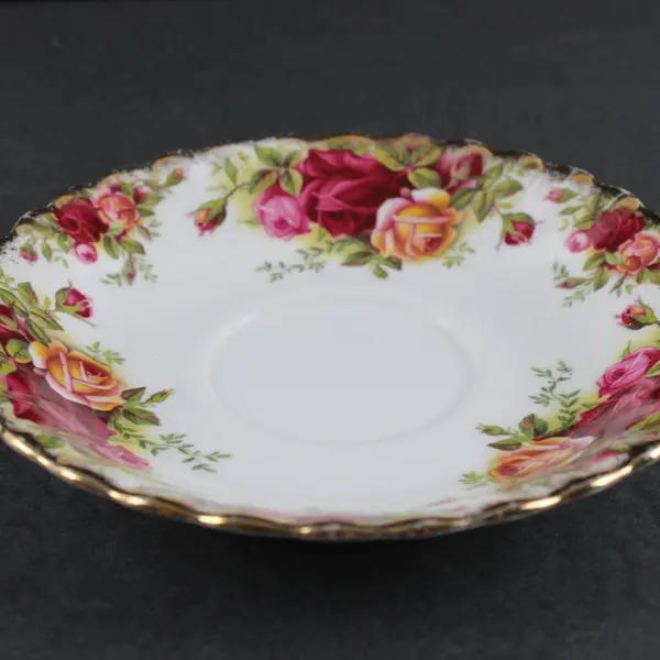 Royal Albert Old Country Roses 5.5in Bone China Tea Saucer Only