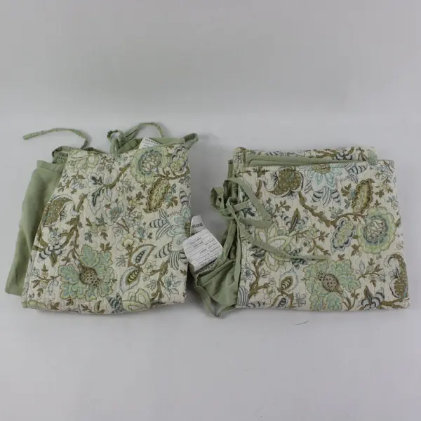 Sunburst Intl Set of 2 Square Pillow Covers Jacobean Floral 21x21