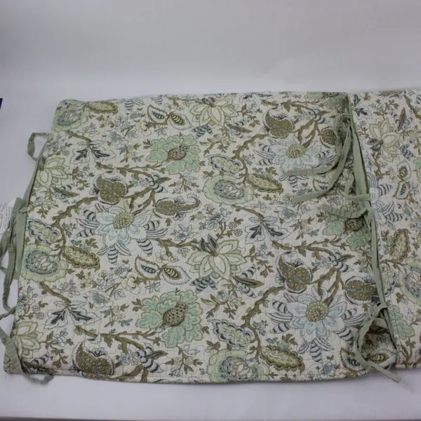Sunburst Intl Set of 2 Square Pillow Covers Jacobean Floral 21x21