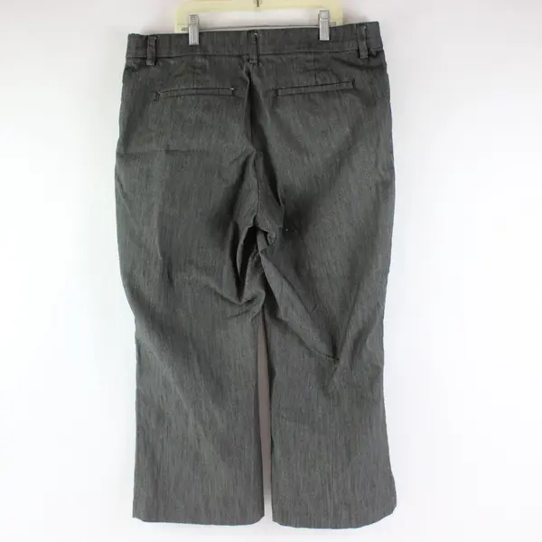 Lee Women's Size 8 Regular Fit Mid Rise Flex Motion Gray Trousers