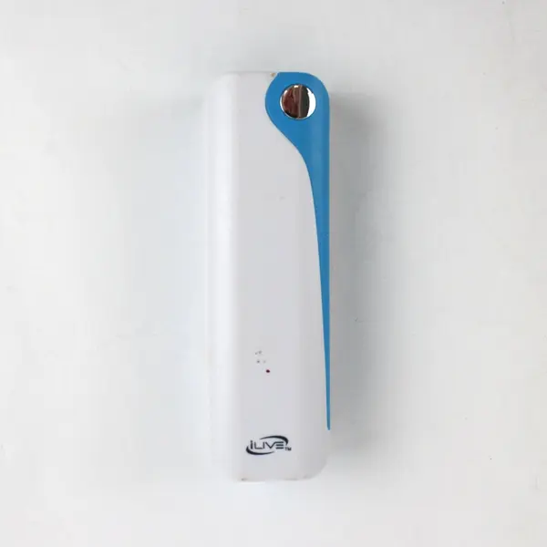 iLive IPC2005BU Portable Power Bank Charger