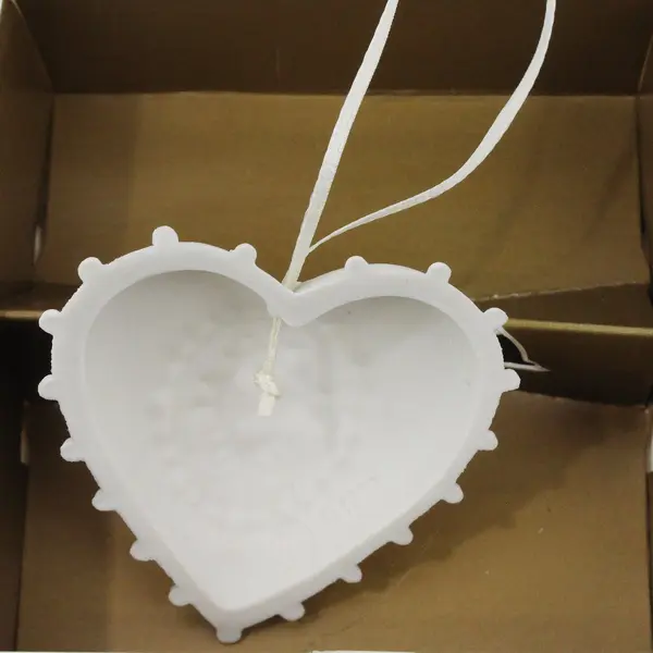 Margaret Furlong HB-1 1998 Blossoming Love Heart Ornament Original Box