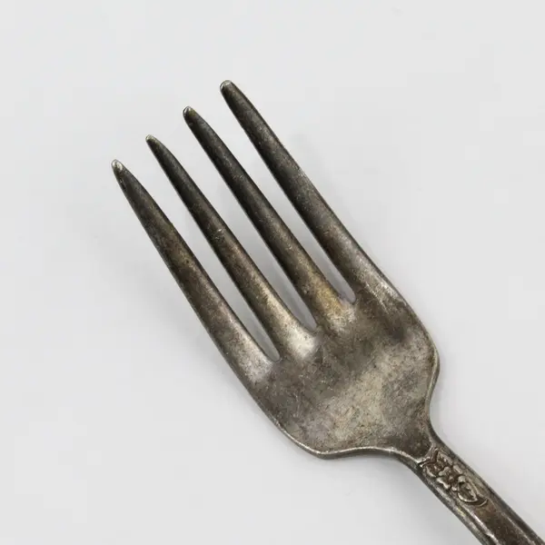 VTG International Silver Spring Garden Pattern Silverplate 1949 Baby Fork 4.5"