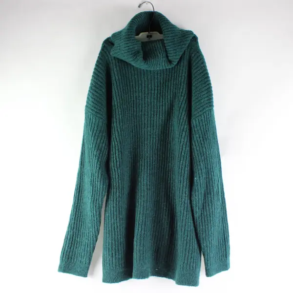 It’s Our Time Emerald Green Turtleneck Relaxed Sweater Size XS