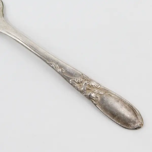 Vintage Oneida Silverplate White Orchid Baby Fork 4.75" Used