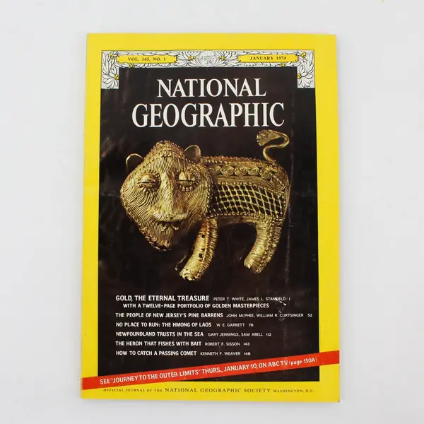 Lot of 5 Vintage National Geographic Magazines 1974 1976 1978 1979
