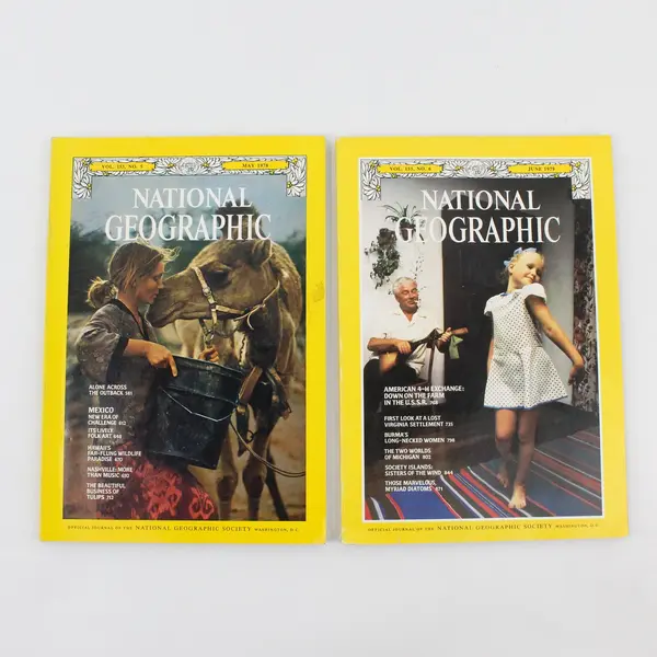 Lot of 5 Vintage National Geographic Magazines 1974 1976 1978 1979