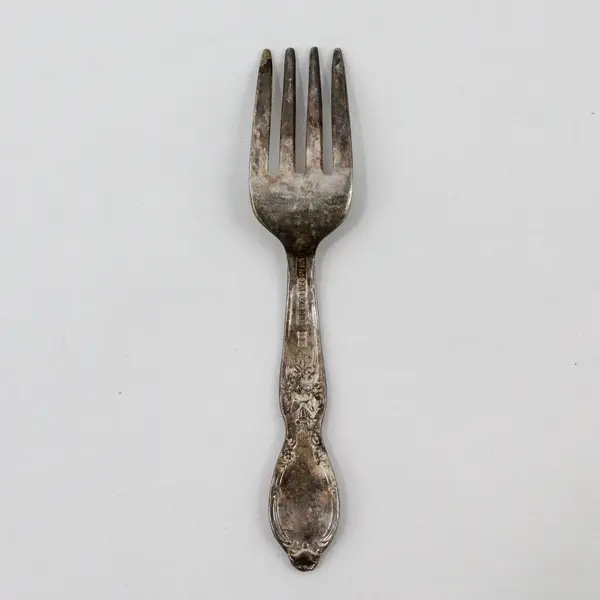 1847 Rogers Bros Victorian Rose Silverplate Baby Fork 4.25 in