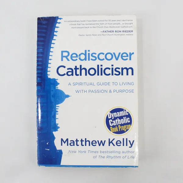 Lot of 2 Matthew Kelly Religious & Spiritual Paperbacks 2010 & 2017 